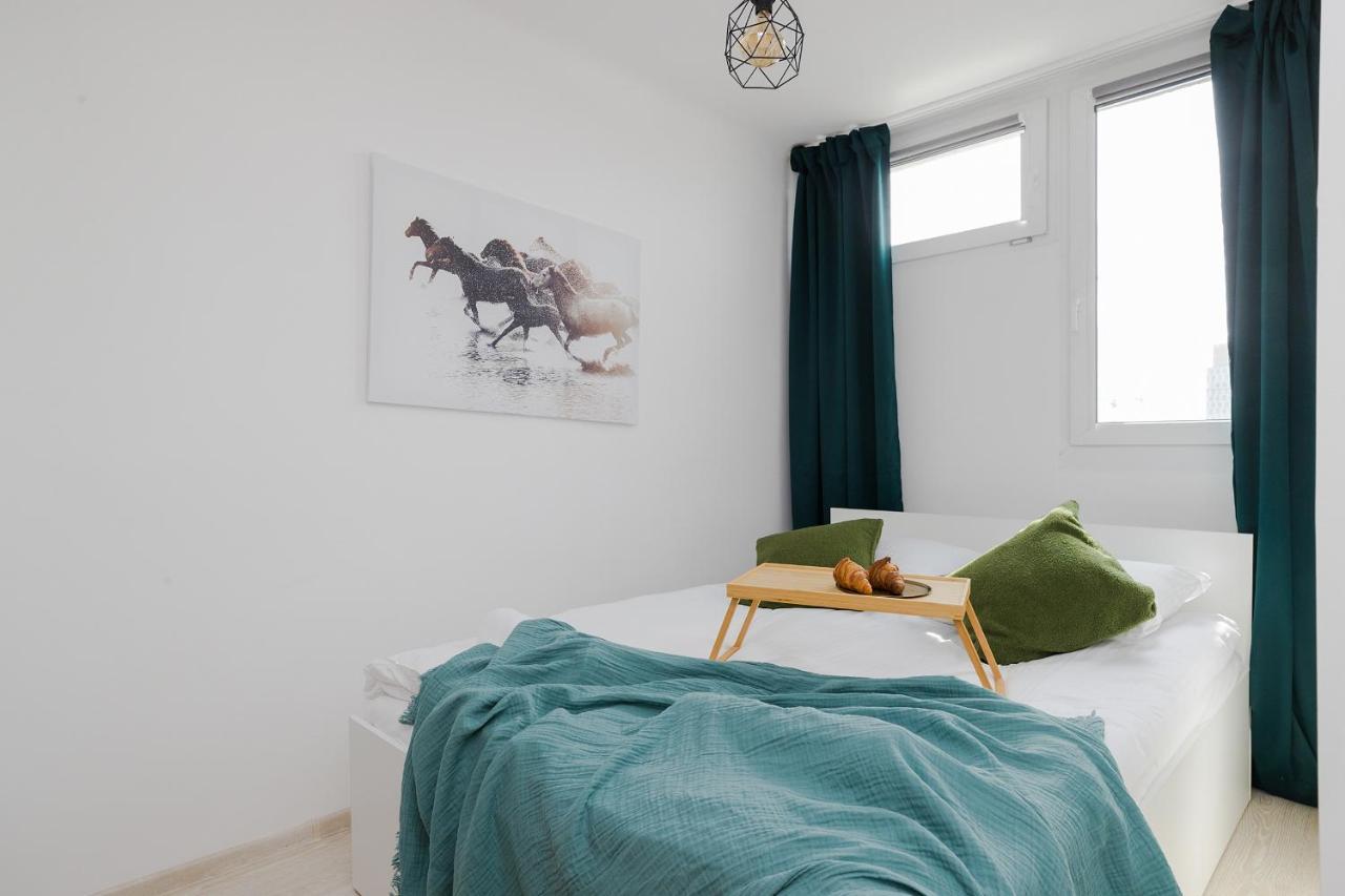 Shortstaypoland Zelazna 바르샤바 외부 사진